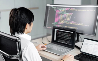 无棣 ,php声明和调用变量的符号是什么？